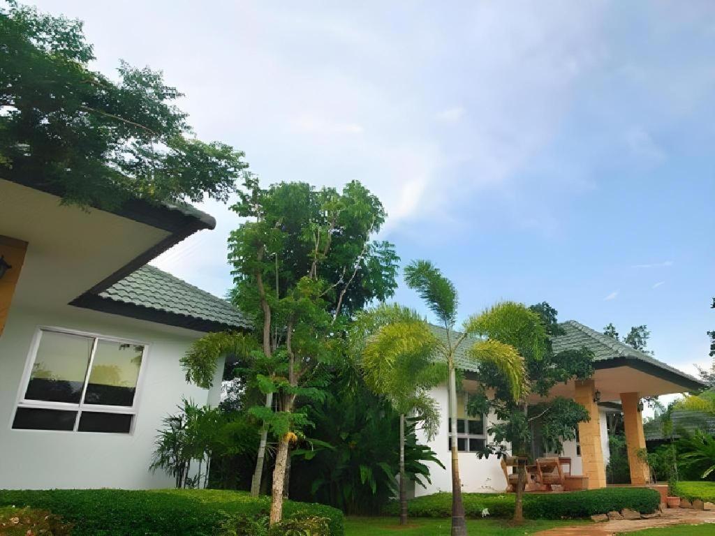 Phu View Resort Khao Yai Пакчонг Экстерьер фото