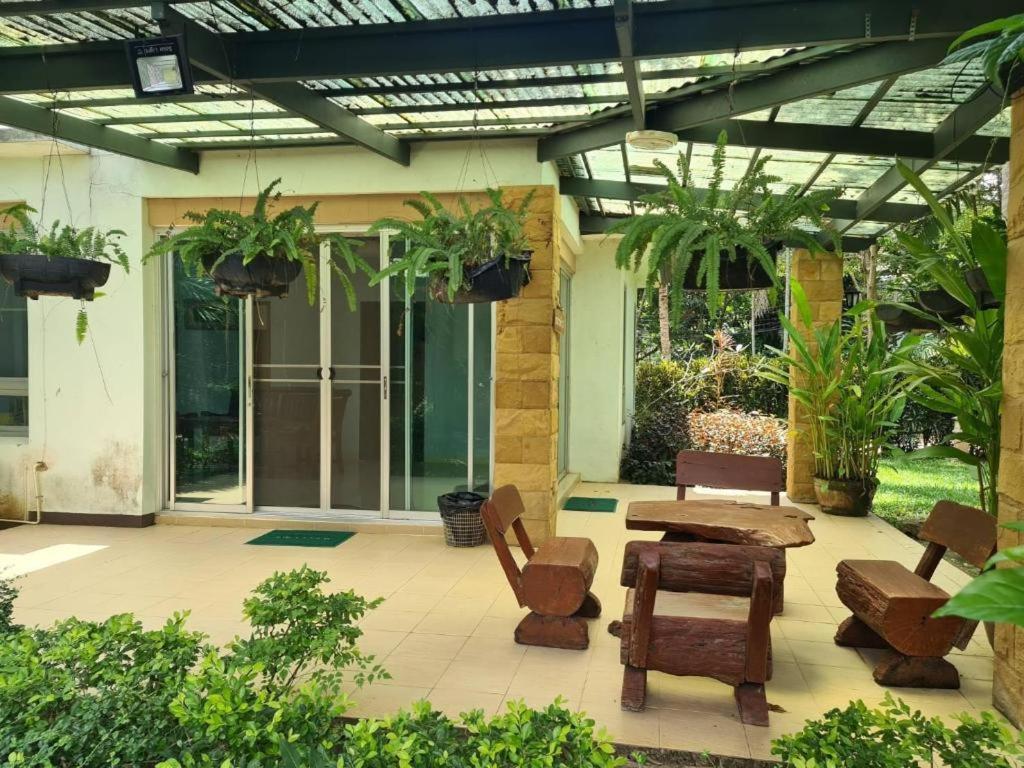 Phu View Resort Khao Yai Пакчонг Экстерьер фото